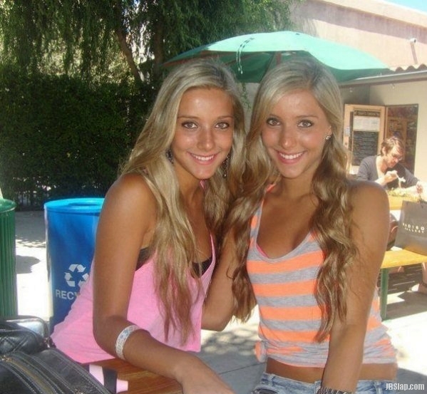 Blonde Twins